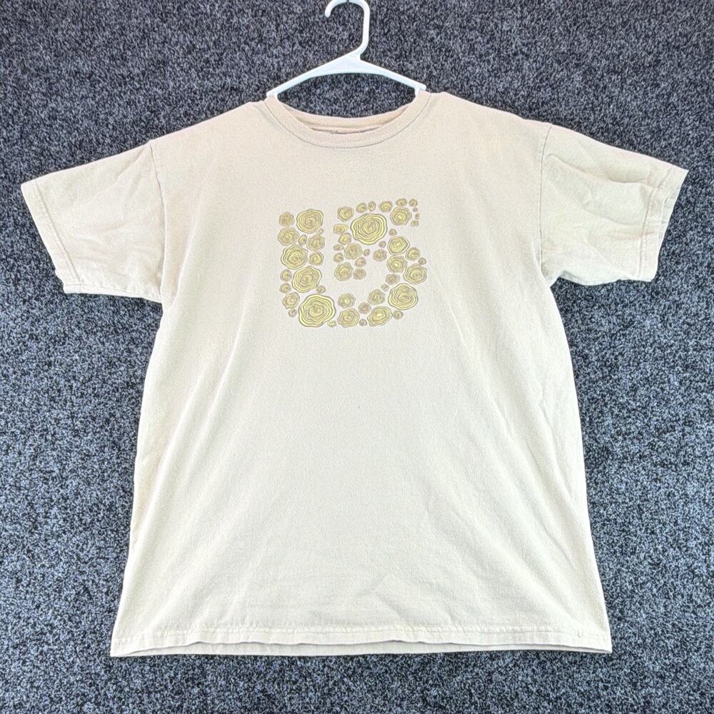 Burton Snowboards T Shirt Beige Tree Ring Logo Graphic Short Sleeve Crew Neck